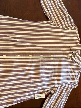 NWT Old Navy Women’s Maroon  and Cream Striped Button-Down Shirt